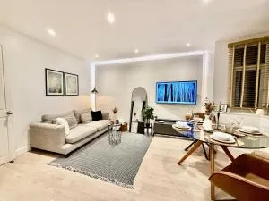 Superb Duplex in Hendon - The Hyde