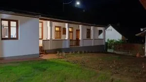 Karádi Vendégház - Fony