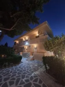 Studios Αποστόλης Selianitika - 塞利亚尼蒂卡