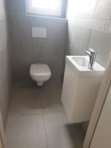 Appartements La petite joux - RESV 24h a l-avance : photos des chambres