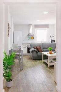 APARTAMENTO LOS LANCES PLAYA