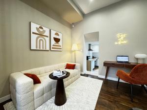 Appartements Le Cloud - By BEST KEYS - Ideal Couple & Pro - Lumineux & Elegant - Plein Centre Ville - Smart TV Netflix - Machine a Cafe Nespresso - WiFi Illimite - Check-in Autonome - Parking Gratuit a proximite : photos des chambres