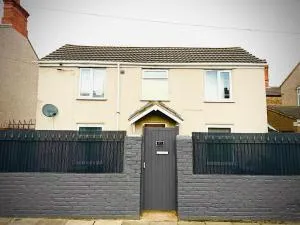 2 Bed Detached House - 北基林格霍梅