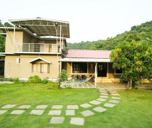 Malama Stay The Nest Villa 5BHK Kashid