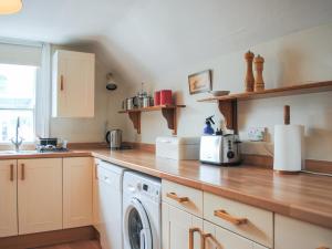 7 Glenthorne House