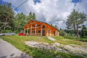 Villa Yarema Forest Residence - Vladaya