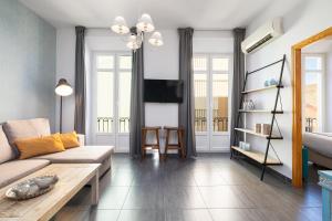Holidays2Malaga Dos Aceras in Old Town & High Speed Wifi