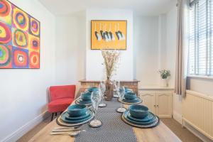 Stylish 2-Bedroom House in the Heart of Cambridge