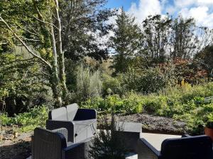 Appartements F2 Centre Bourg a 10min GR34 et plages : photos des chambres