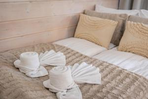 Aurora Chalet with Sauna by Booklapland