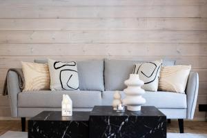 Aurora Chalet with Sauna by Booklapland