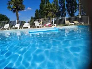 Charming Courtyard cottage 25kms Puy du Fou - Chavagnes-les-Redoux