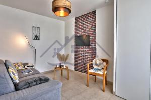 Appartements LocaLise - B02- Appartement vue mer - Plage et centre a pied - Balcon - Wifi inclus - Draps inclus - Animaux bienvenus : photos des chambres