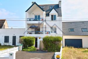 Appartements LocaLise - B02- Appartement vue mer - Plage et centre a pied - Balcon - Wifi inclus - Draps inclus - Animaux bienvenus : photos des chambres