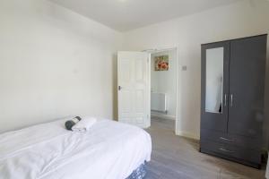 HOME IN NEATH or BRITON FERRY