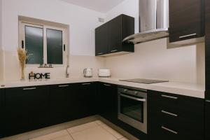 Top Location Garden View Lux 2Bdr Apartment By the Sea