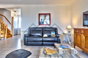 Appartements LocaLise - C02 - Vue mer - Balcon - Plage juste a cote - Centre et port a pied - Wifi inclus - Draps inclus - Animaux bienvenus : photos des chambres