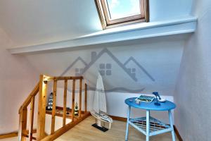 Appartements LocaLise - C02 - Vue mer - Balcon - Plage juste a cote - Centre et port a pied - Wifi inclus - Draps inclus - Animaux bienvenus : photos des chambres