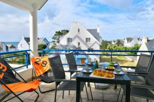 Appartements LocaLise - C02 - Vue mer - Balcon - Plage juste a cote - Centre et port a pied - Wifi inclus - Draps inclus - Animaux bienvenus : photos des chambres