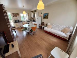 VillasFerrel - FlowerPot House