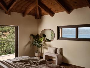 Rosa Sea Front Maisonette