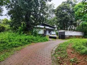Brahmagiri Homestay Serviced Villa - Kutta