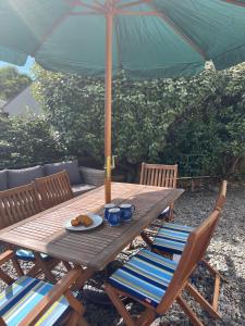 Snowdonia coastal getaway ideal for groups up to 6