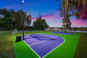 Pool Pickleball Soccer Basket Sleeps 18