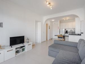 Apartment Balcón del Mar-5 by Interhome