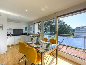 Apartment Men Er Bellec-3 by Interhome