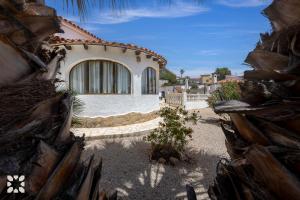 Villa Nani by Abahana Villas