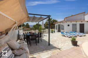 Villa Nani by Abahana Villas