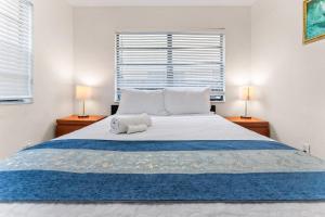 Spacious 5BR Home with Pool, Near Downtown & Beach