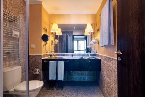 One-Bedroom Apartment (2 Adults + 2 Children) room in Barceló Royal Beach