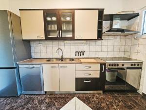 Apartment Pažanin-3 by Interhome