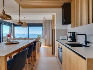 Apartment Grandview by Interhome