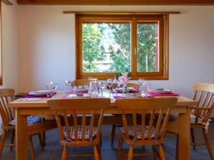 Holiday Home Chalet Mirabelle by Interhome