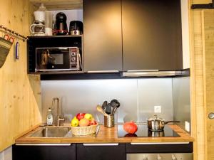 Apartment Le Sérac-11 by Interhome