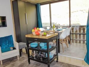 Apartment Le Sérac-11 by Interhome