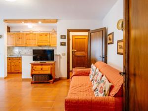 Apartment Apt 18 by Interhome