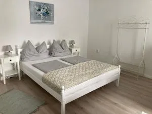 Levendula Porta - 巴拉顿菲兹弗