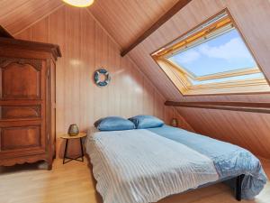 Maisons de vacances Holiday Home Les pieds dans l-eau by Interhome : photos des chambres