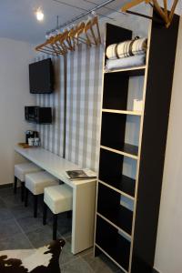 Chiemgau-ROOM, helles Souterrain, eigene Terrasse