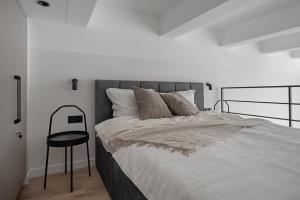 Modern loft in City centre Self check-in No 45