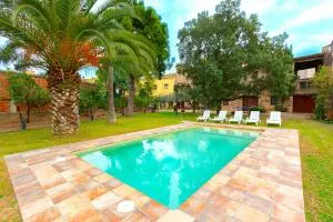 Catalunya Casas Timeless Elegance near Barcelona, 14 min to beach - Sant Jaume dels Domenys