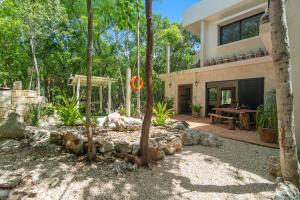 Lovely Villa 1-BR Villa Miguel