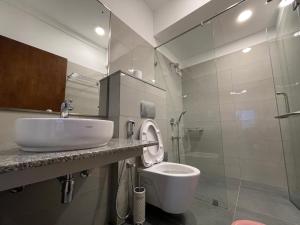 Iconic Home Stays 16th Floor, Iconic Galaxy