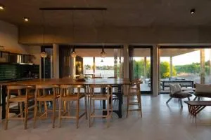 Costa Esmeralda para 8 frente al Golf! Ecuestre - Costa Esmeralda