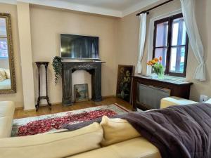 2-Floor Traditional Prague Apartment