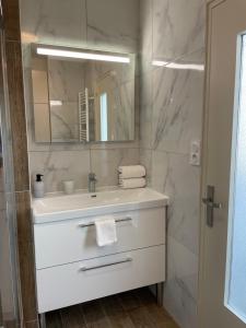 Appartements La Caliorne : photos des chambres